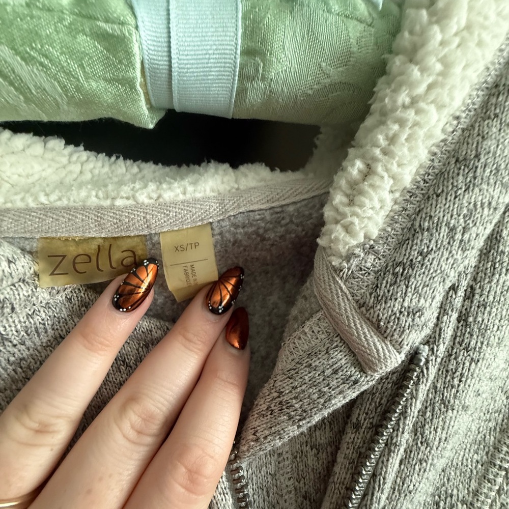 Zella Gray Zip-Up Hoodie - Picture 3 of 3